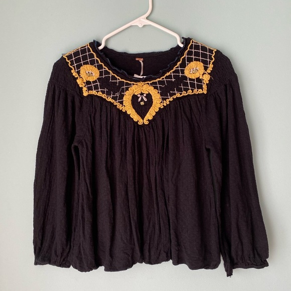 Free People Black Gold Embroidered Peasant Flowy Hippie Boho Baloon Sleeve Shirt - Picture 12 of 12